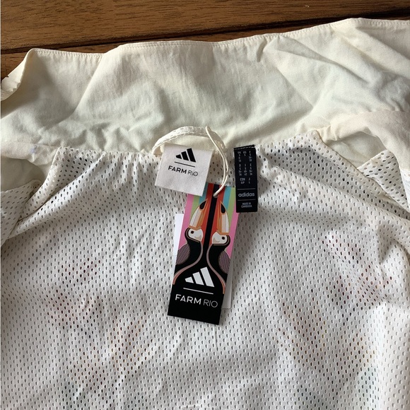 Adidas x FARM Rio Breeze Cream Tropical- Print Jacket, LIMITED EDITION 🌱 - Picture 7 of 9